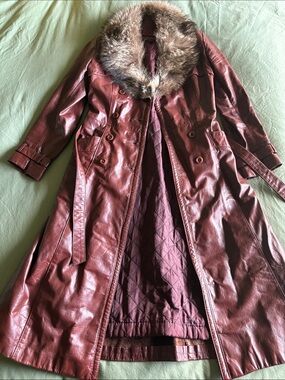 Vintage Women’s Real Fur Collar Leather Trench Coat - Burgundy